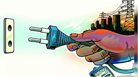 Aam Aadmi Party locks Mahavitaran office, demanding to waive electricity bill