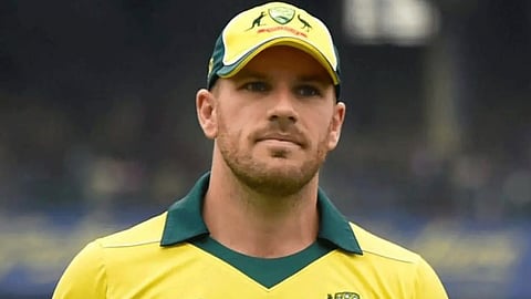 aus vs eng aaron-finch-reprimanded-for-abusing-umpire-aus-vs-eng-t20-match-watch-video-here-him-say-this