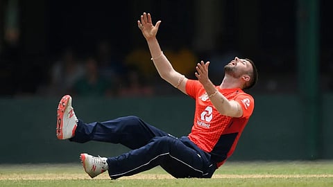 mark wood injured