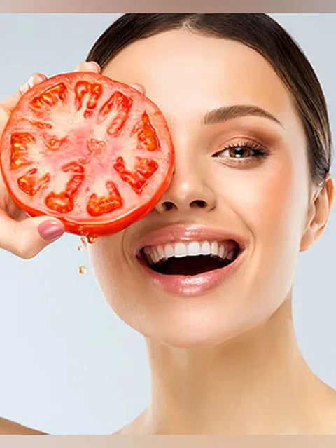 cropped-Tomato-For-Natural-Beauty.webp