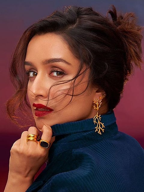 Shraddha Kapoor in Bhidu style