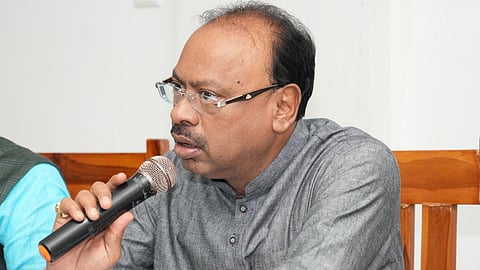 चंद्रशेखर बावनकुले ने दिखाए सख्त तेवर, बोले- नेता चुनाव लड़ने पर अड़े रहे तो भाजपा छोड़ने से नहीं रोक सकते