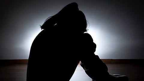 पुणे के पास 21 साल की युवती से सामूहिक दुष्कर्म, पुरुष मित्र पर हमला