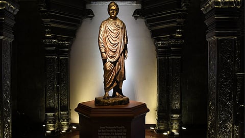 मुंबई के गणेश मंडल ने बनाई विवेकानंद रॉक मेमोरियल की प्रतिकृति