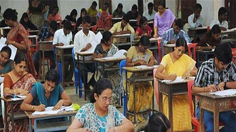 मध्य प्रदेश कर्मचारी चयन बोर्ड (MPESB)एक नोटिफिकेशन जारी किया है।