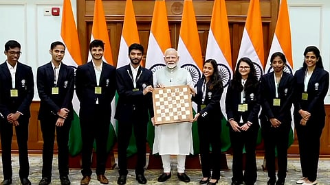 चेस ओलंपियाड के विजेताओं से मिले पीएम मोदी
