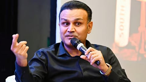 सियासी पिच पर बैटिंग के लिए तैयार हैं वीरेंद्र सहवाग, हरियाणा में इस कांग्रेस उम्मीदवार के लिए मांग रहे वोट