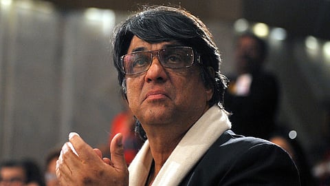 Mukesh Khanna gets angry at film stars who advertise pan masala