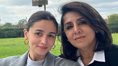 Alia Bhatt with Neetu Kapoor Photo