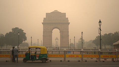 अक्टूबर महीने में दिल्ली बना भारत का सबसे प्रदूषित शहर, CREA की रिपोर्ट में हुआ खुलासा