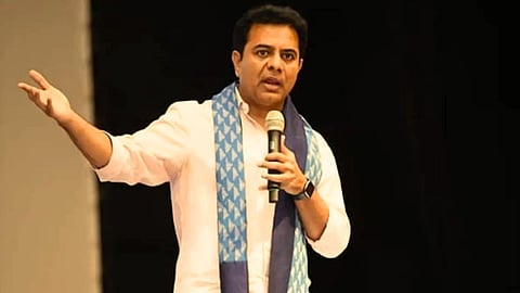 केटीआर ने सीएम रेड्डी पर कांग्रेस और विपक्ष के नेताओं के फोन टैप करने का आरोप लगाया