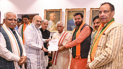 नायब सिंह सैनी ने किया नई सरकार बनाने का दावा पेश, 17 अक्टूबर को लेंगे हरियाणा के CM पद की शपथ