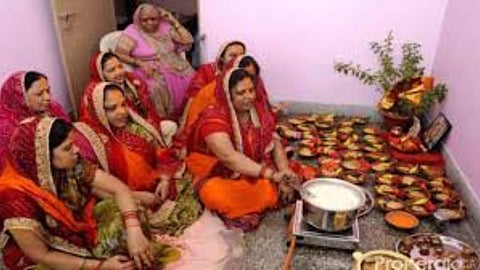 खरना के साथ आरंभ हुई छठ पूजा,