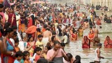 कार्तिक पूर्णिमा के दिन करें ये उपाय