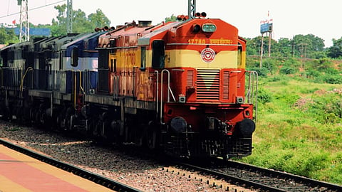 महीने में कितनी बार धुलता है ट्रेन में इस्तेमाल होने वाला कंबल? अश्विनी वैष्णव ने दिया ये जवाब