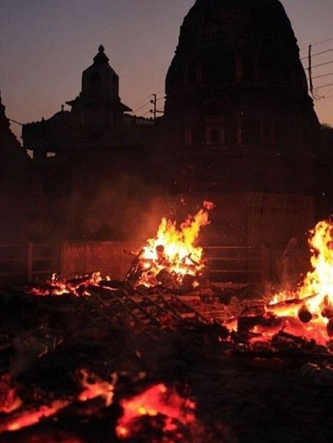manikarnika ghat (8)