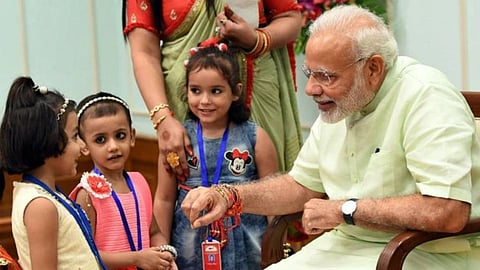 नेशनल गर्ल्स चाइल्ड डे के मौके पर विभिन्न कार्यक्रमों का आयोजन किया जाता है। इन कार्यक्रमों के माध्यम से देश में बच्चियों को बचाने की प्रेरणा दी जाती है। हर साल नेशनल गर्ल्स चाइल्ड डे की अलग-अलग थीम होती है।