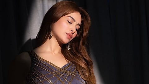 Mahira Sharma Blushing on Mohammed Siraj Name