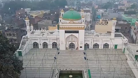संभल जामा मस्जिद की करवानी होगी रंगाई-पुताई