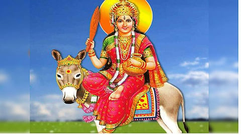 मार्च में इस दिन पड़ रही है शीतला अष्टमी का व्रत, जानिए सही तिथि और पूजा का शुभ मुहूर्त,महिमा