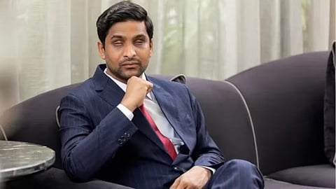 श्रीकांत एशिया के दूसरे सबसे बड़े बिजनेसमैन गौतम अडानी के छोटे बेटे जीत अडानी के साथ नजर आ रहे हैं। सच कहूं तो शार्क टैंक इंडिया के कारण भारत में उद्यमिता को बहुत बढ़ावा मिला है।