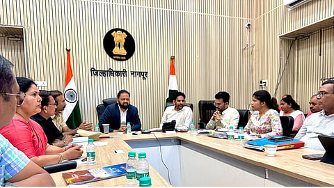 जिला कलेक्टर विपिन इटनकर