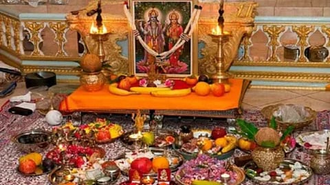 'कामदा एकादशी' के दिन अन्न, फल, छाता और जूते-चप्पल दान करने से क्या होता है, जानिए विशेष वस्तुओं के दान की महिमा
