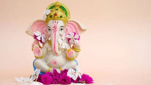 अप्रैल के तीसरे हफ्ते 'इस' तिथि को है 'विकट संकष्टी चतुर्थी', बन रहे कई शुभ योग, जानिए इस विशेष चतुर्थी की महिमा