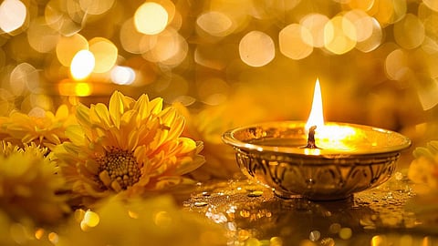 अक्षय तृतीया पर मां लक्ष्मी को प्रसन्न करने के लिए इन 3 खास जगहों पर जलाएं दीपक