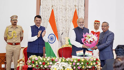 महाराष्ट्र के राज्यपाल सी पी राधाकृष्णन ने उन्हें सोमवार को राज्य के मुख्य सूचना आयुक्त पद की शपथ दिलाई।