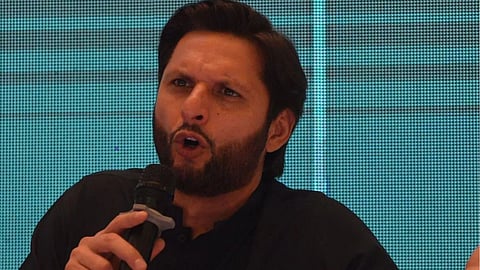 पाकिस्तान के पूर्व क्रिकेटर शाहिद अफरीदी ने संघर्ष विराम के बाद भारत पर लगाए बेतुके आरोप