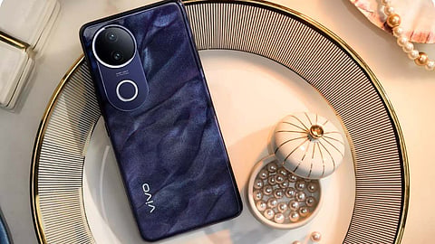 Vivo V50e