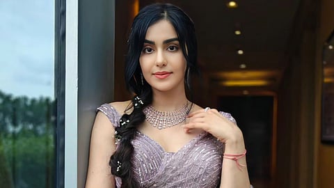 Adah Sharma Birthday: 'घुंघराले बाल हैं तुम्हारे' कहकर किया रिजेक्ट, लेकिन आज हैं लाखों दिलों की धड़कन
