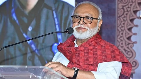 आखिरकार पूरी हो गई छगन भुजबल की ख्वाहिश, राजभवन में ली मंत्री पद की शपथ