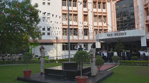 महाराष्ट्र सरकार ने वन विभाग में किया बड़ा फेरबदल, 229 RFO, 23 ACF के तबादले