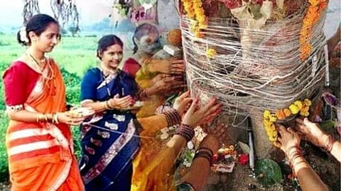वट सावित्री व्रत पर करें ये 5 विशेष दान, अखंड सौभाग्य का मिलेगा वरदान!