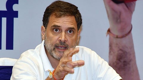 राहुल गांधी को कोर्ट से झटका, सावरकर परिवार की वंशावली मांगने वाली याचिका खारिज