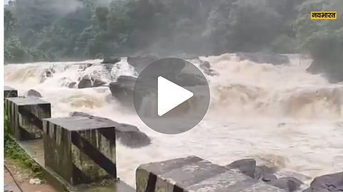 बाढ़ से केरल में तबाही, IMD का रेड अलर्ट जारी, VIDEO में देखें कुदरत का कहर