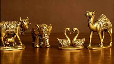 घर में क्यों रखते हैं ये 5 मूर्तियां जानिए क्या कहता है वास्तुशास्त्र