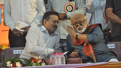 मंत्री गिरीश महाजन, मंत्री छगन भुजबल (pic credit; social media)