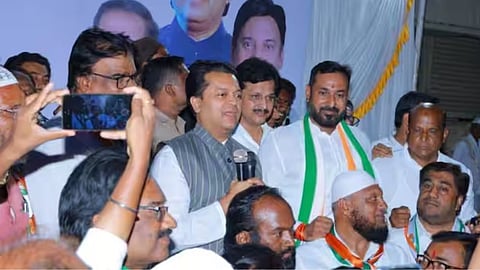 लातुर में कांग्रेस और BJP कार्यकर्ताओं में झड़प (pic credit; social media)