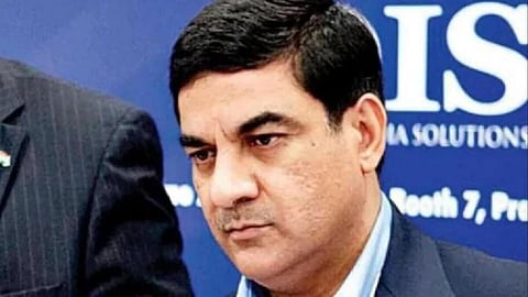 एक और कारोबारी भगोड़ा घोषित, जानें कौन है हथियारों का डीलर संजय भंडारी