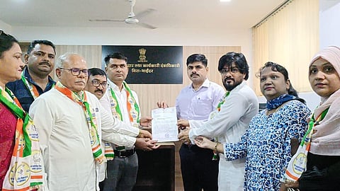 Sharad Pawar faction protested against Minister Manikrao Kokate