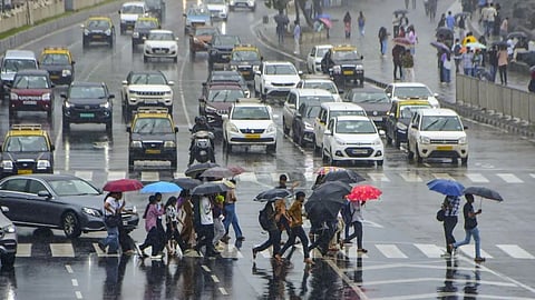 महाराष्ट्र में भारी बारिश की चेतावनी (pic credit; social media)