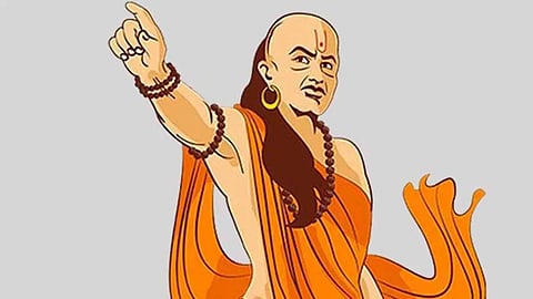 आचार्य चाणक्य की ये 5 बातें सफलता की गारंटी हैं, पालन करने वाले की कदम चूमेंगी कामयाबियां!
