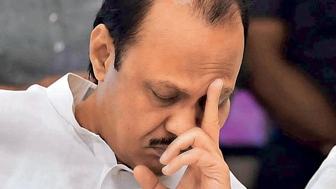 महाराष्ट्र के उप मुख्यमंत्री अजित पवार के जिले पुणे में लाडकी बहन योजना के 2 लाख से ज्यादा फर्जी लाभार्थी मिले हैं। इसको लेकर सवाल पूछे जाने पर डिप्टी सीएम ने चिढते हुए जवाब दिया है।