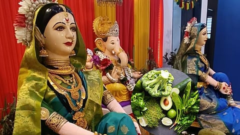 'गौरी-गणपति' के लिए बाजार में रौनक