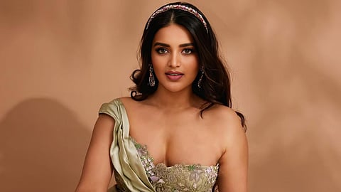 निधि अग्रवाल नहीं चला बॉलीवुड में सिक्का, पहली फिल्म हो गई फ्लॉप, साउथ में दिखाई एक्टिंग का दम