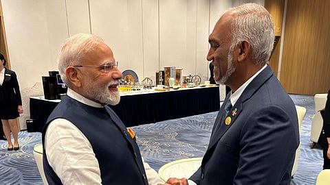 चीन में मालदीव के राष्ट्रपति मुइज्जू से मिले PM मोदी, पड़ोसी देश के लिए कह दी ये बड़ी बात