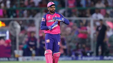 IPL 2026 में संजू सैमसन के लिए CSK ही नहीं ये टीम होगी बेताब, आकाश चोपड़ा ने की बड़ी भविष्यवाणी